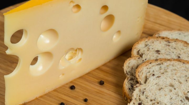 Cata de Quesos Suizos Sociedad Bilbaina